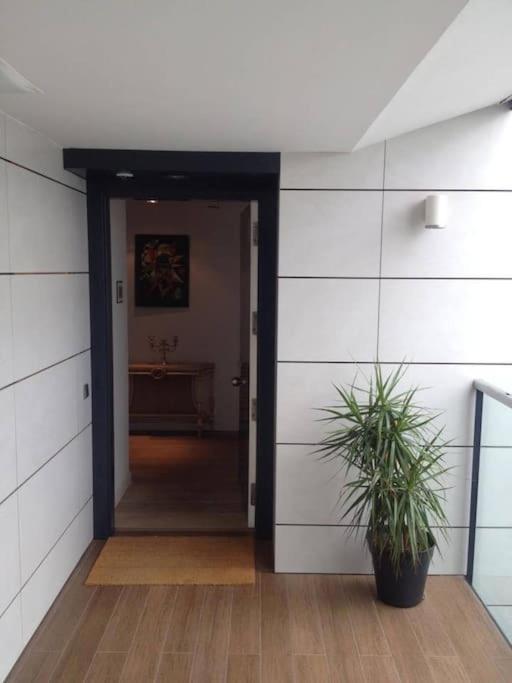 Stunning & Modern Penthouse - Rambla - City Centre Apartment Тарагона Екстериор снимка